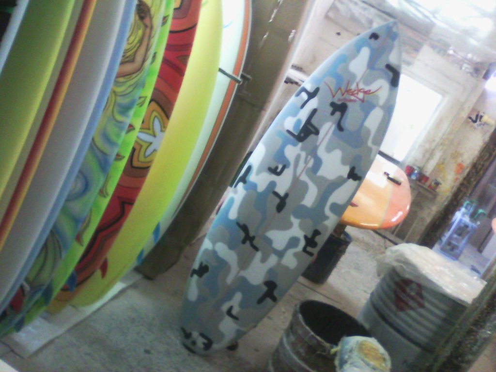 Robin Beatty ordered this super fast 5 fin fang it model...
