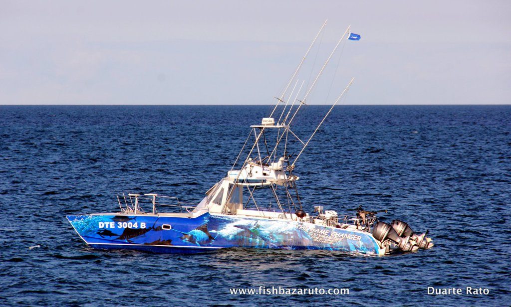 Fishbazaruto boats