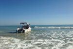 Survey in Pomene: departing at the beautiful Barra Reef Divers launch