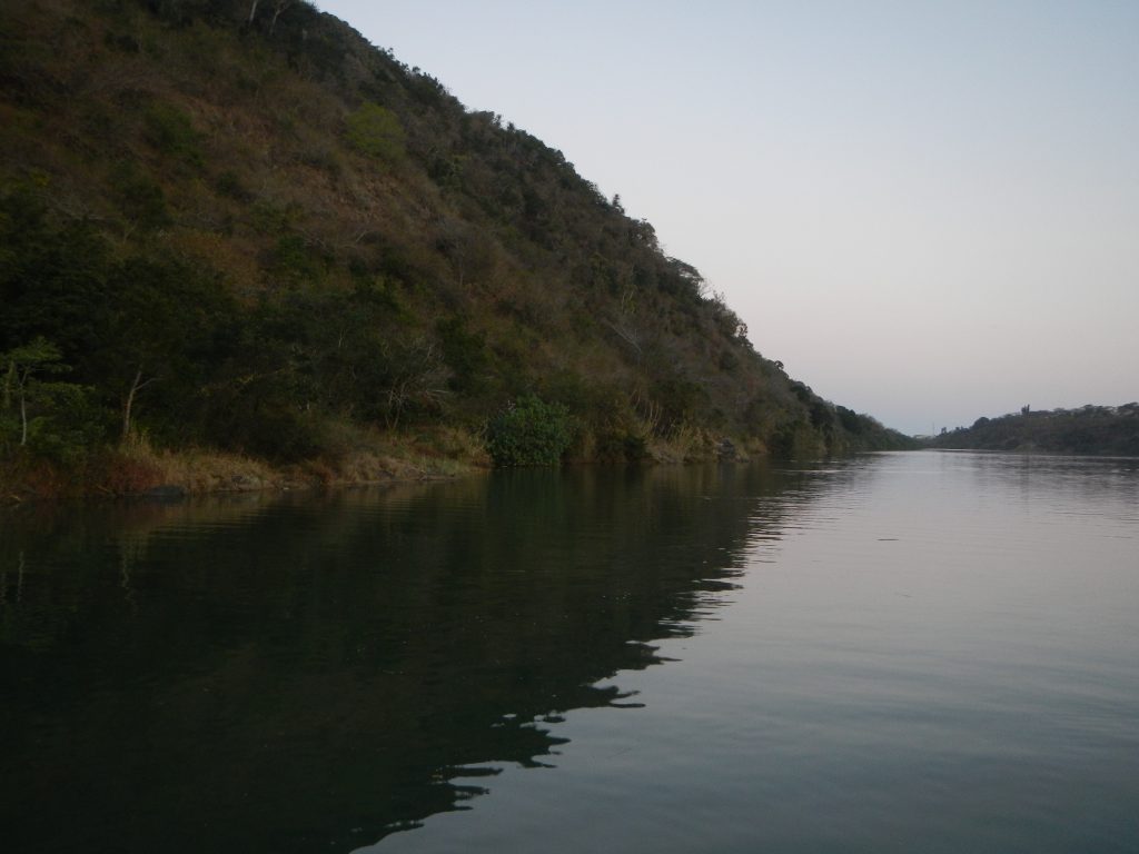 Umzimkulu River rock salmon fishing spot