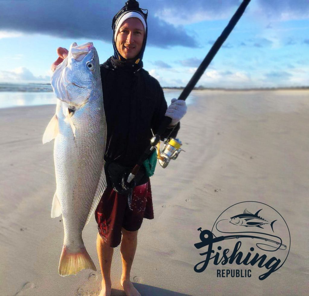 FIshing with the Fishing Republic and Kegan Matheys at The Strand