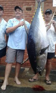 100kg Yellowfin Tuna by Nitro off Shelley Beach
