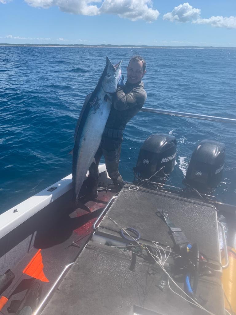 Wahoo of 30kgs by Mark Hadley-Grave on Aliwal Shoal. 60kms north of Protea Reef.