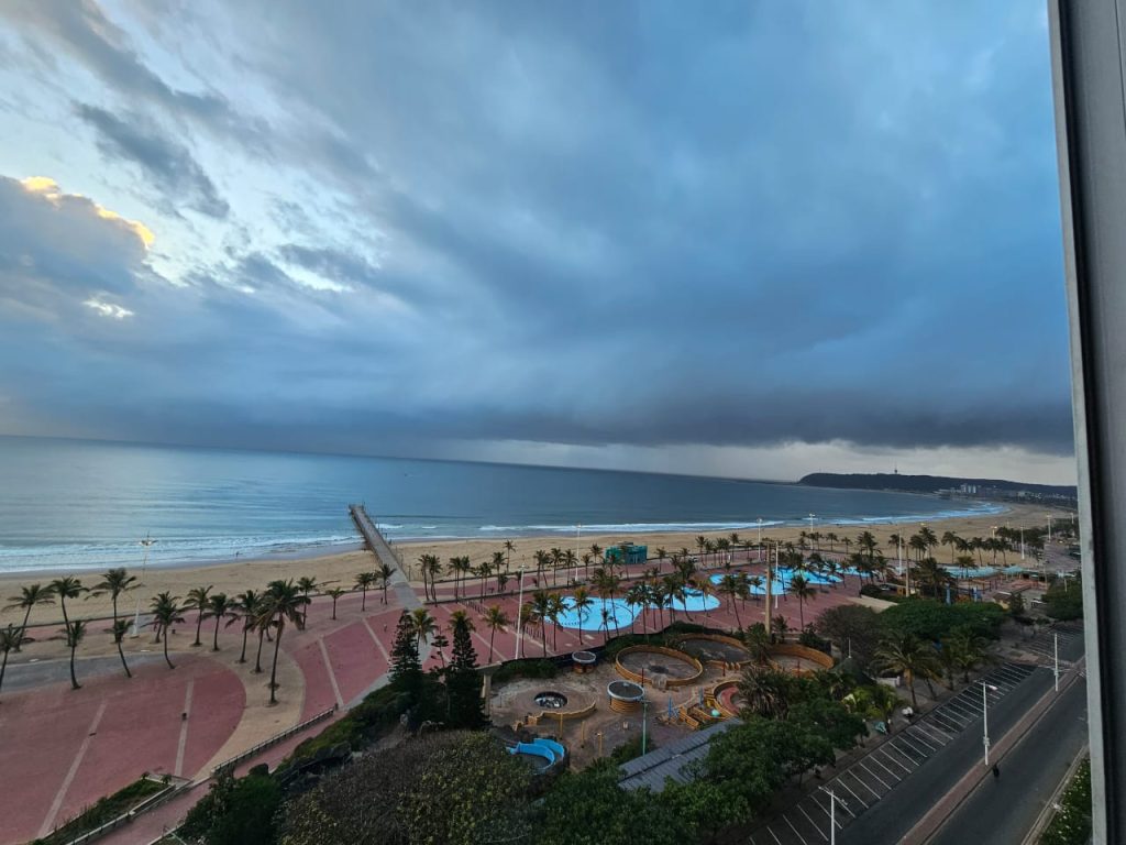 Adam Kamdar captured the SW blow from earlier this moody KZN morning